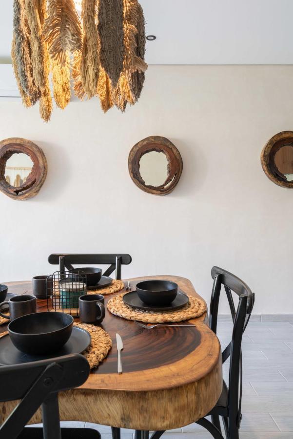 Retreat With Private Patio Tub & 2 Free Bikes Apartment *