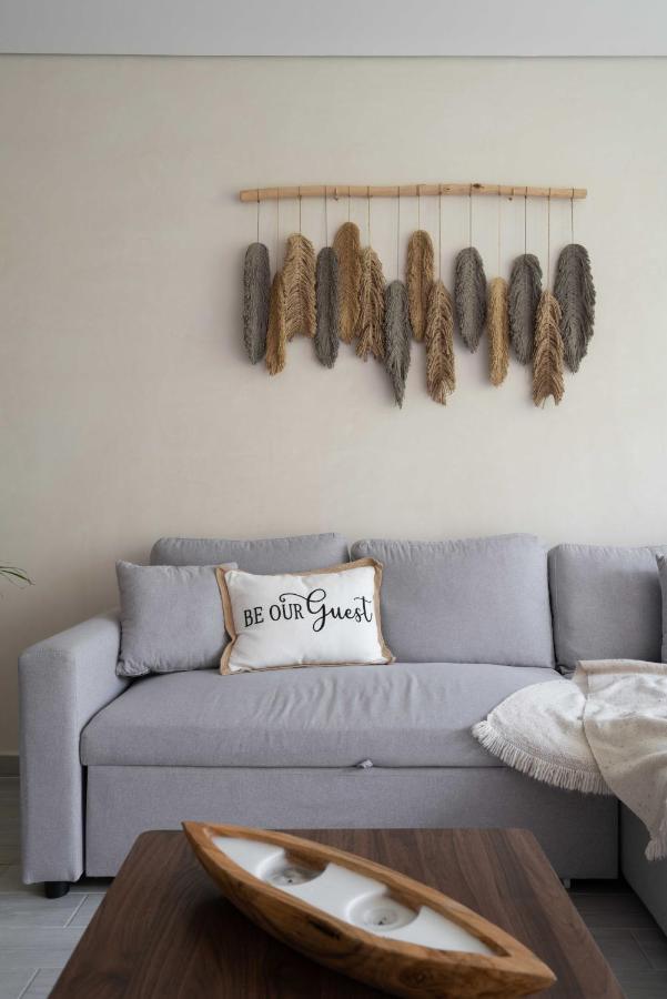 Apartment Retreat With Private Patio Tub & 2 Free Bikes